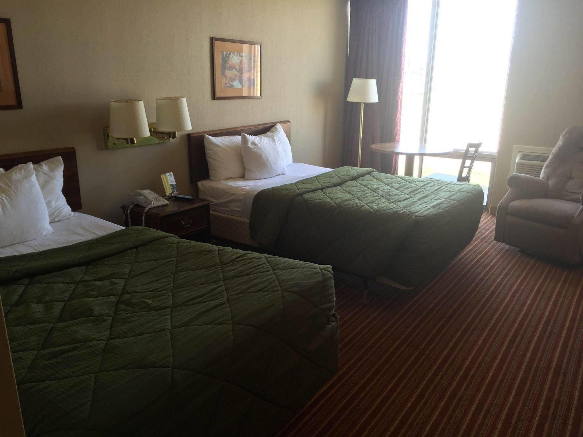 Oyo Hotel Goodland Ks Hwy 24 Екстериор снимка